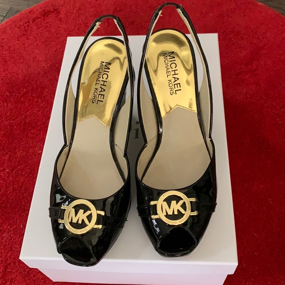 Michael Kors Wedges - Picture 1 of 9